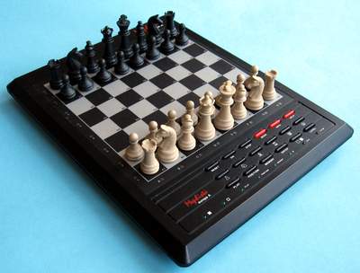 mephisto europa A jeu d'echec electronique (école des échecs